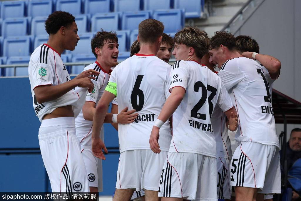 九游正版官网关于赛地聚焦——国王杯转会期热度飙升，明尼苏达森林狼队长鼓劲，更衣室稳定，球探报告显示潜力的信息