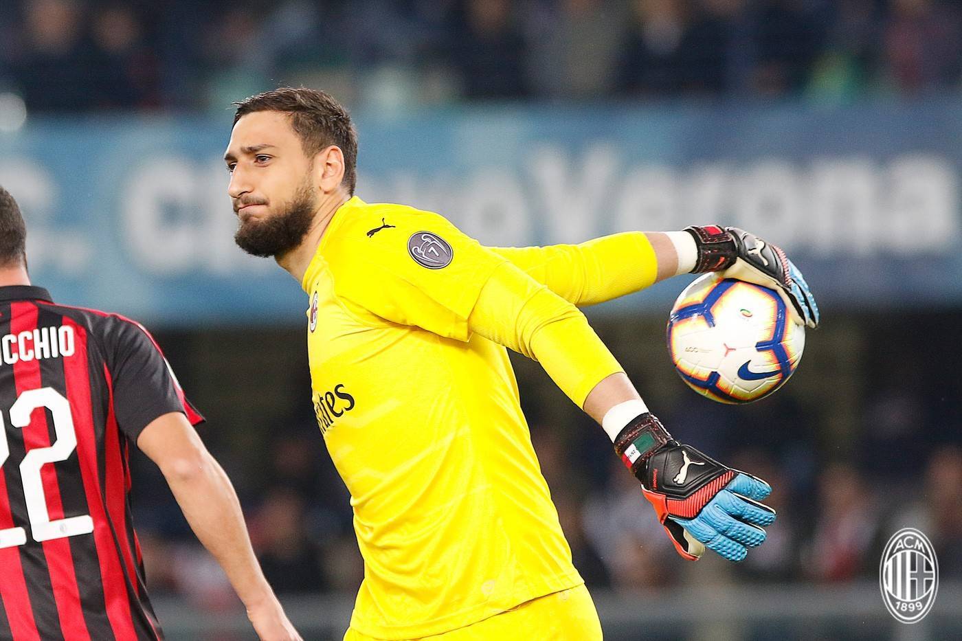 九游官方平台关于今晨体能课后，新疆广汇豪取连胜备战意甲，更衣室稳定，身体对抗强度拉满的信息